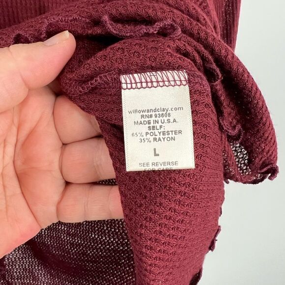 Willow & Clay Burgundy L/S Henley Cropped Top L NWT - Picture 5 of 7